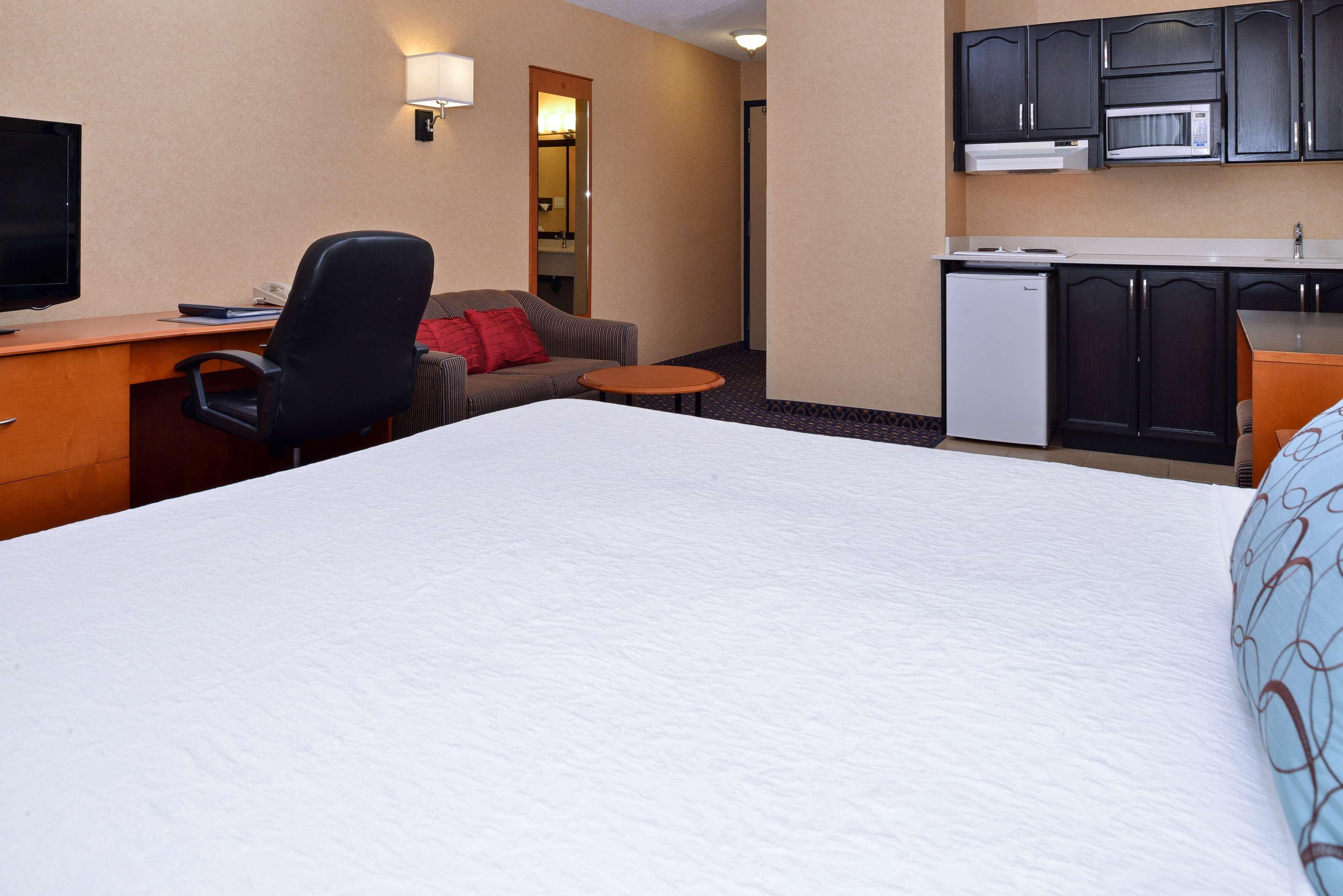 Best Western Plus Regency Inn And Conference Centre Abbotsford Exteriör bild