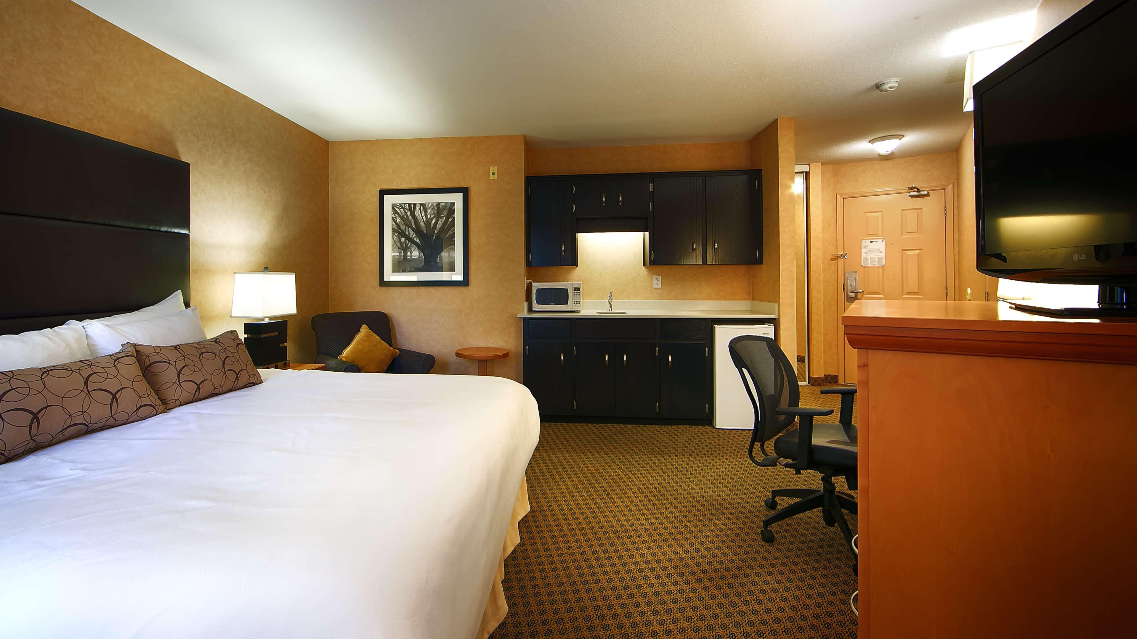 Best Western Plus Regency Inn And Conference Centre Abbotsford Exteriör bild