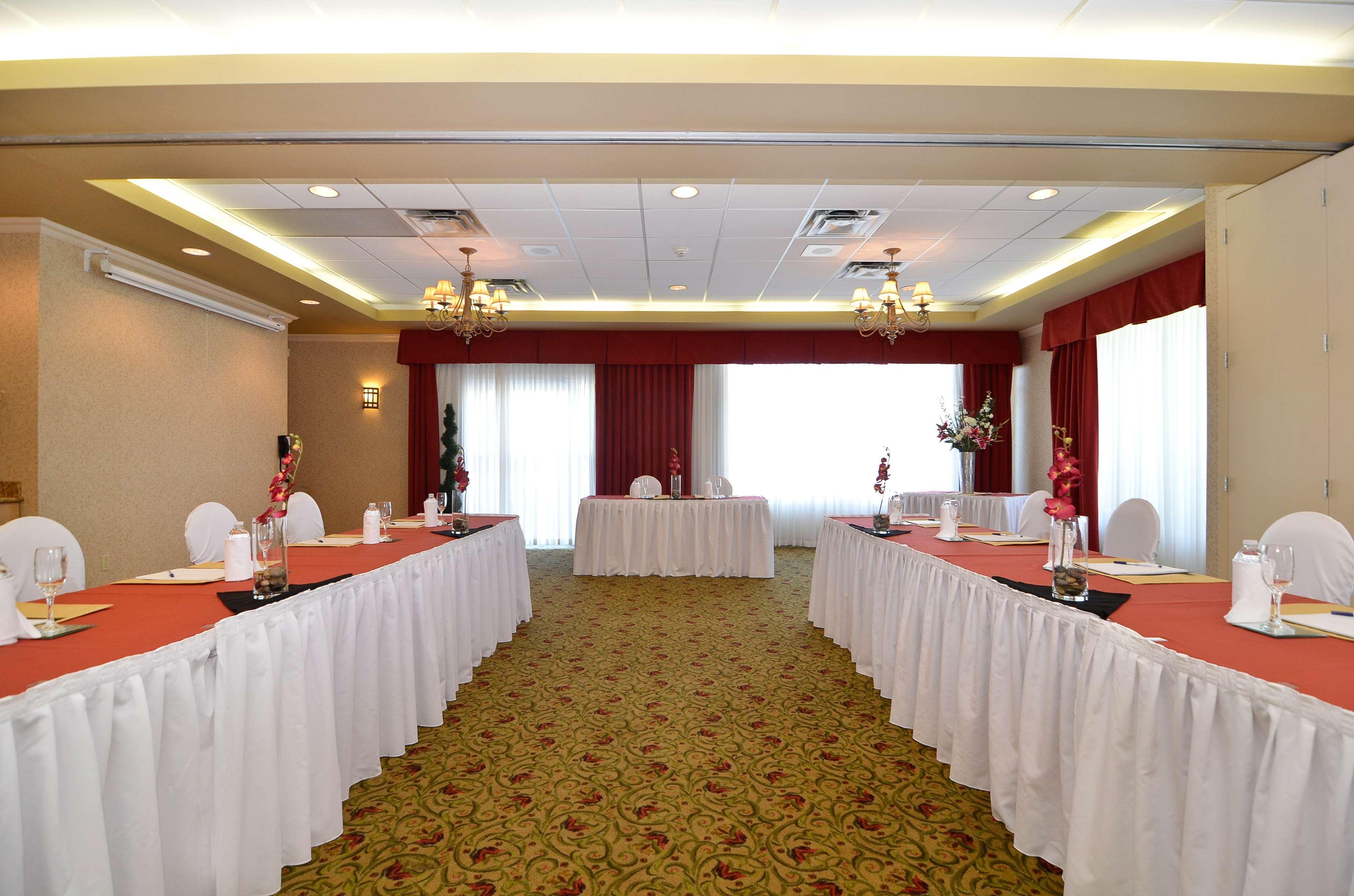 Best Western Plus Regency Inn And Conference Centre Abbotsford Exteriör bild